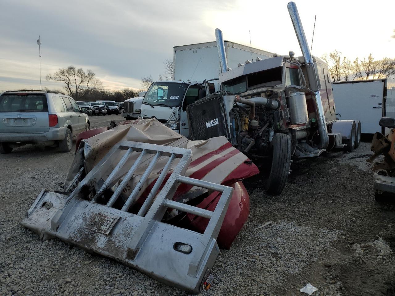 Image 2 of 2006 PETERBILT 379  2006 with VIN 1XP5DB9X56D651033
