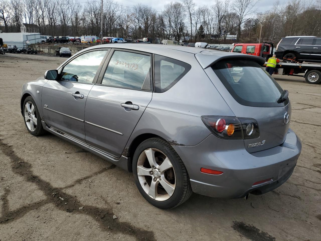 Изображение 2 2004 MAZDA 3 HATCHBACK 2004 с VIN JM1BK343341213422