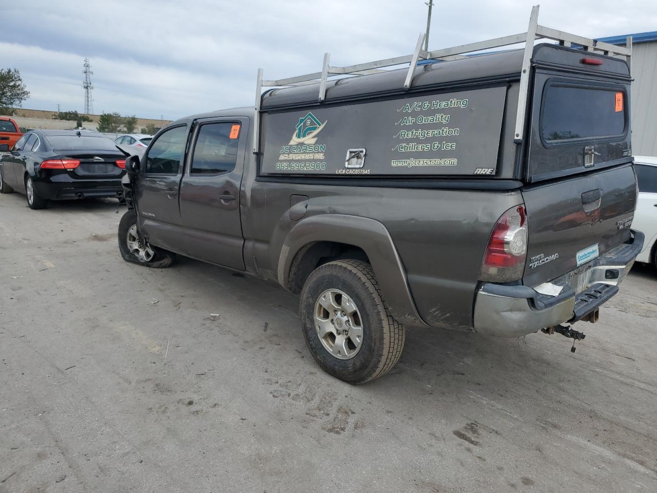 Image 2 of 2013 TOYOTA TACOMA DOUBLE CAB PRERUNNER LONG BED 2013 with VIN 5TFKU4HN2DX003533