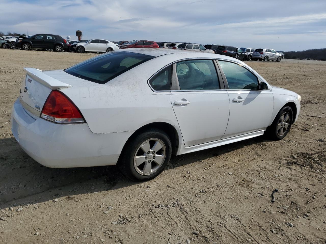 Image 3 of 2010 CHEVROLET IMPALA LT 2010 with VIN 2G1WB5EKXA1163409