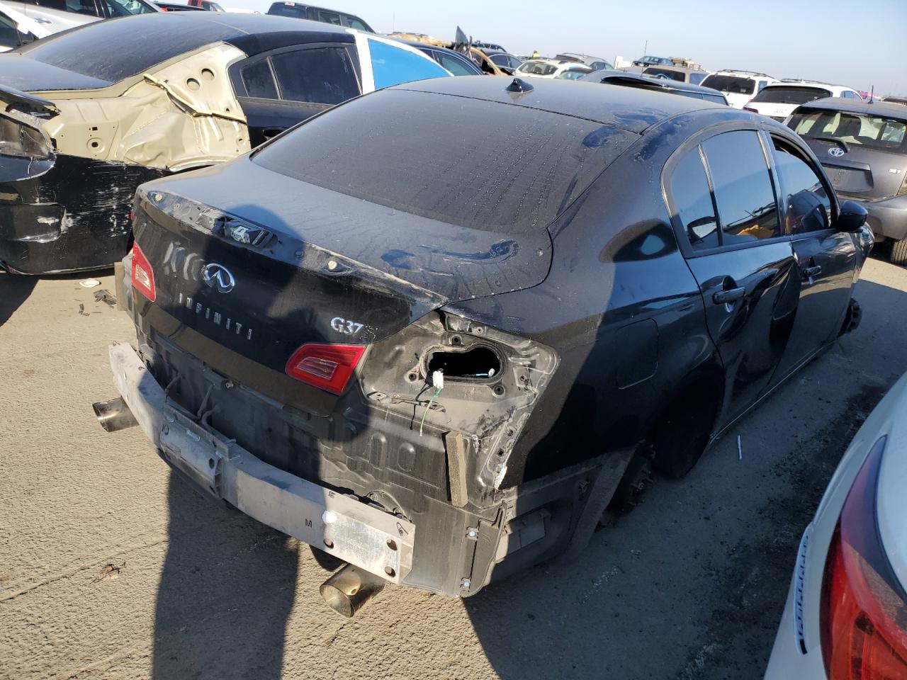 Obraz 3 z 2010 INFINITI G37 BASE 2010 z VIN JN1CV6AP2AM204342