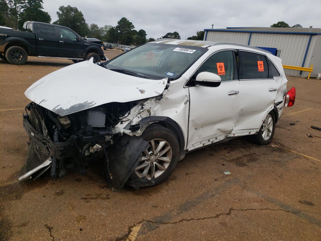 Obraz 1 z 2016 KIA SORENTO LX 2016 z VIN 5XYPG4A51GG030494