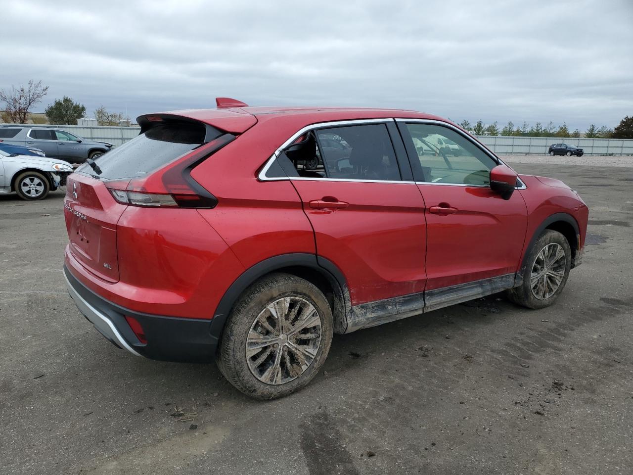 Image 3 of 2022 MITSUBISHI ECLIPSE CROSS SE 2022 with VIN JA4ATWAA0NZ051890