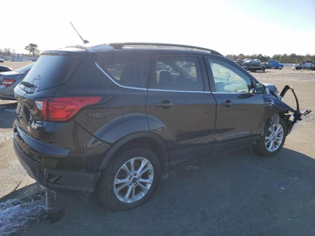 Image 3 of 2019 FORD ESCAPE SEL 2019 with VIN 1FMCU9HD5KUA77810