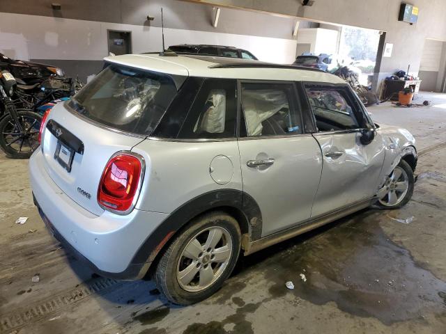 Image 3 of 2018 MINI COOPER  2018 with VIN WMWXU1C57J2F79753