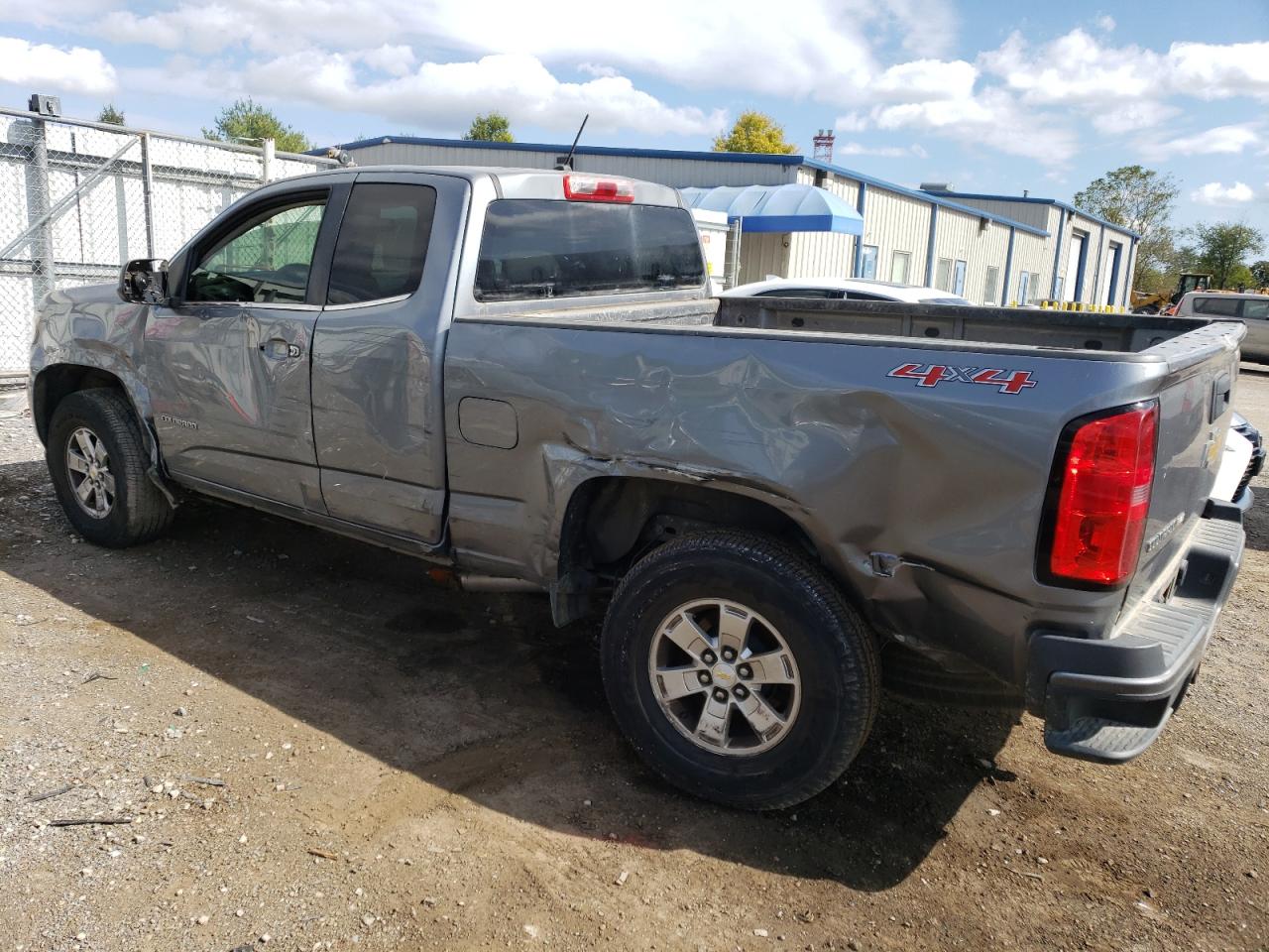 Изображение 2 2018 CHEVROLET COLORADO  2018 с VIN 1GCHTBEN5J1114985