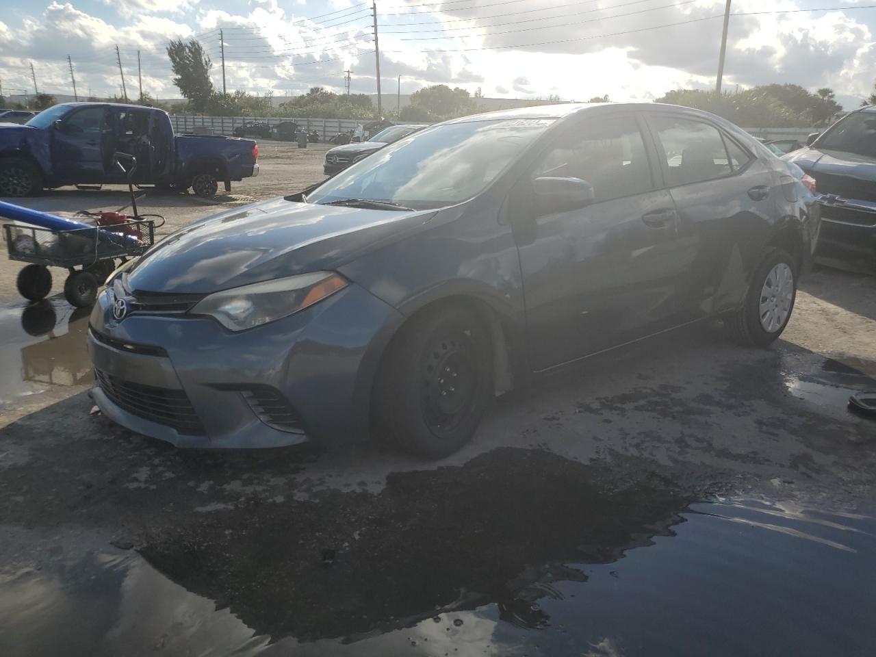 Image 1 of 2016 TOYOTA COROLLA L 2016 with VIN 2T1BURHE4GC676100