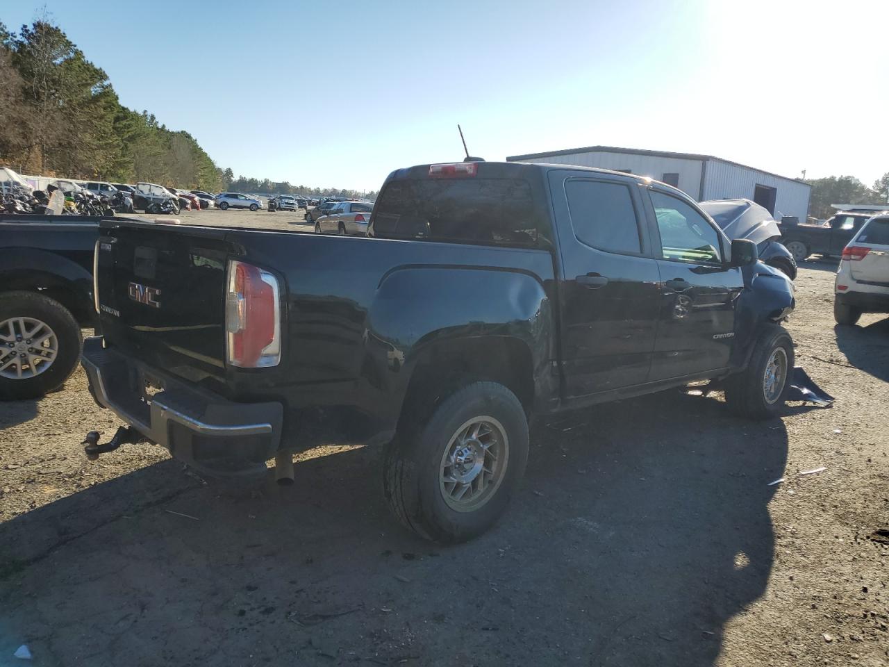 Image 3 of 2017 GMC CANYON  2017 with VIN 1GTG5BEN9H1293306