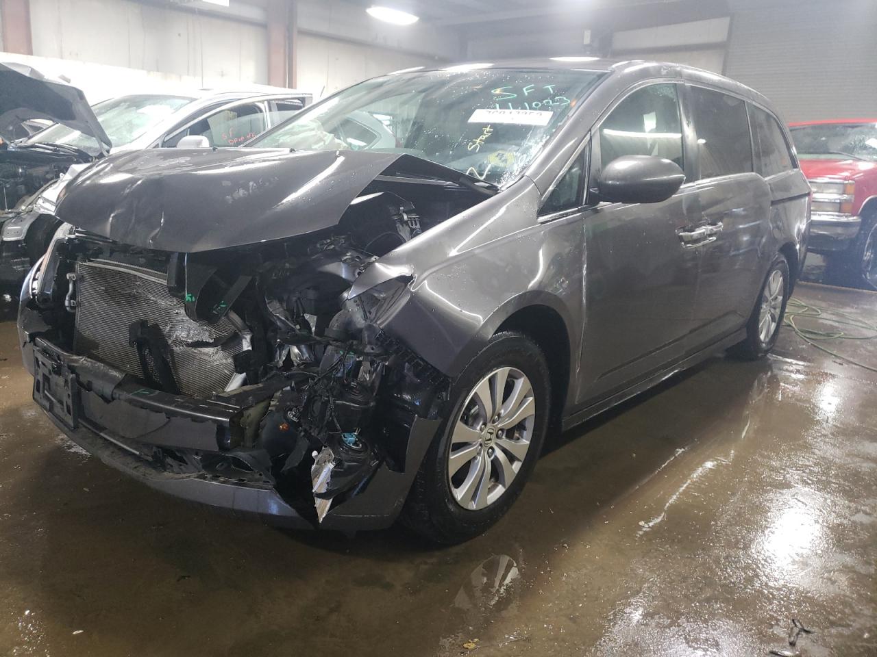 Изображение 1 2016 HONDA ODYSSEY SE 2016 с VIN 5FNRL5H39GB090142