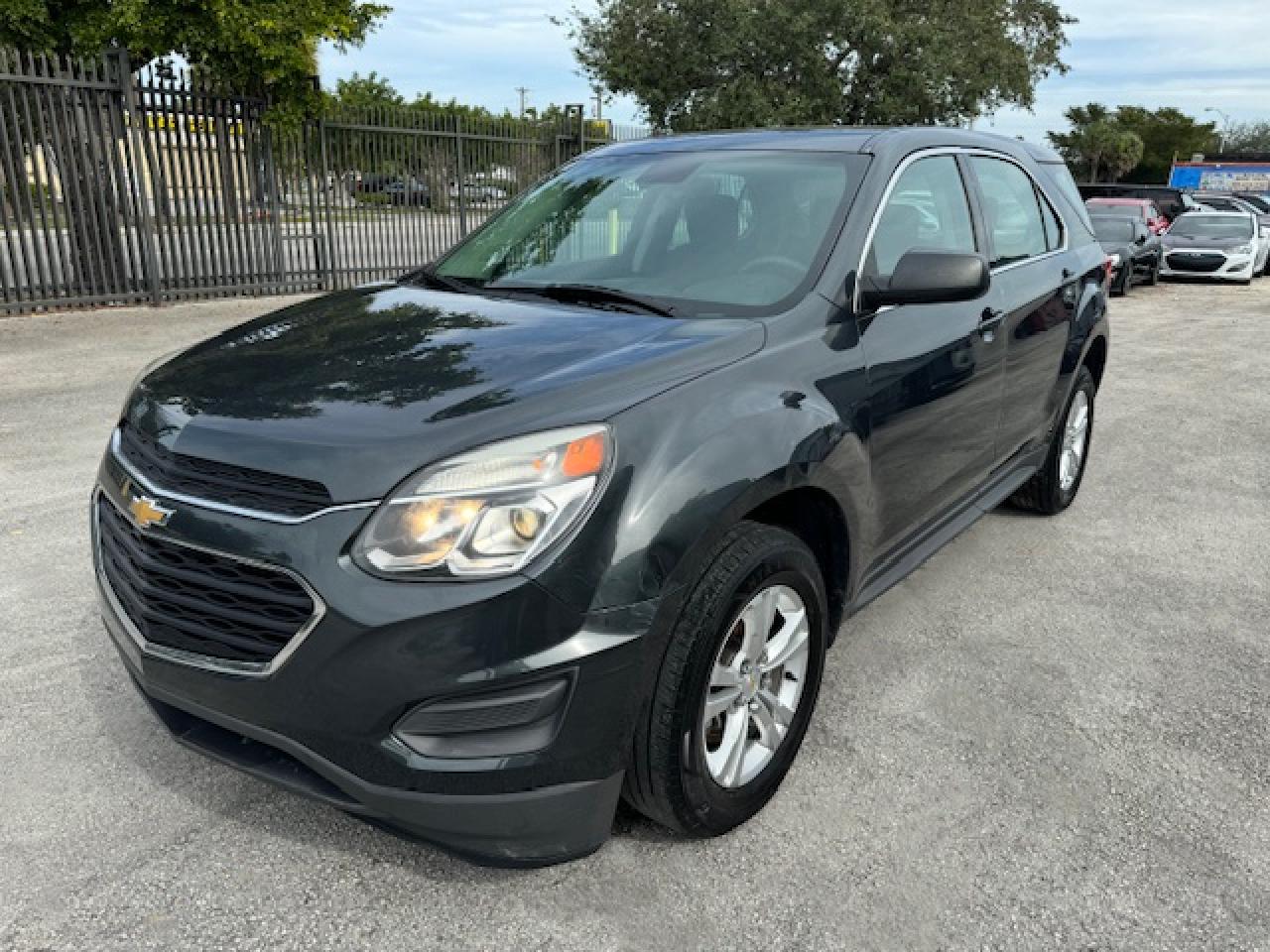 Image 1 of 2017 CHEVROLET EQUINOX LS 2017 with VIN 2GNALBEK1H1546430