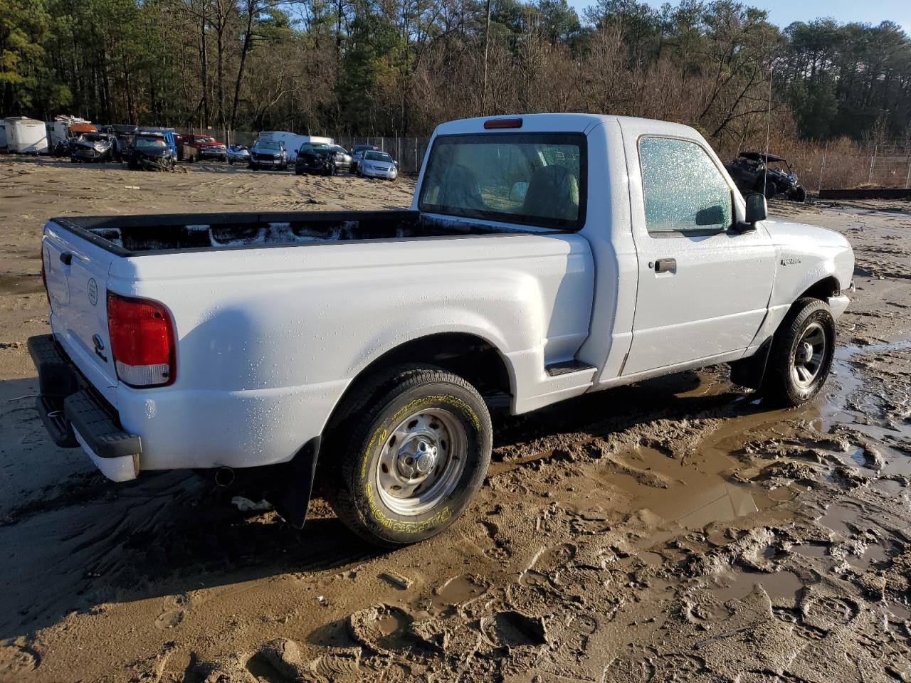 Image 3 of 2000 FORD RANGER  2000 with VIN 1FTYR10C1YTA91069