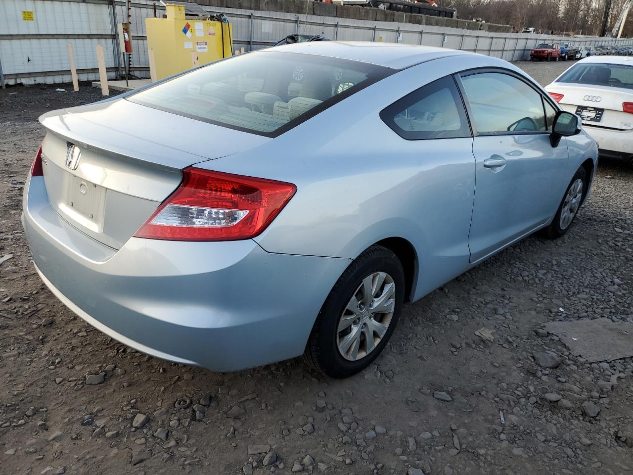 Image 3 of 2012 HONDA CIVIC LX 2012 with VIN 2HGFG3B53CH560368