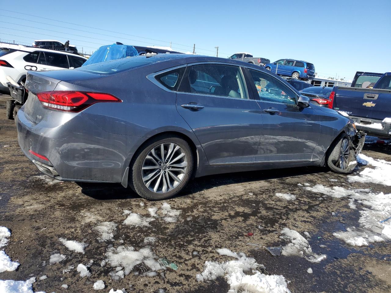 Image 3 of 2015 HYUNDAI GENESIS 3.8L 2015 with VIN KMHGN4JE2FU082487