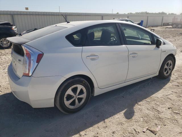 Image 3 of 2015 TOYOTA PRIUS  2015 with VIN JTDKN3DU4F1995653