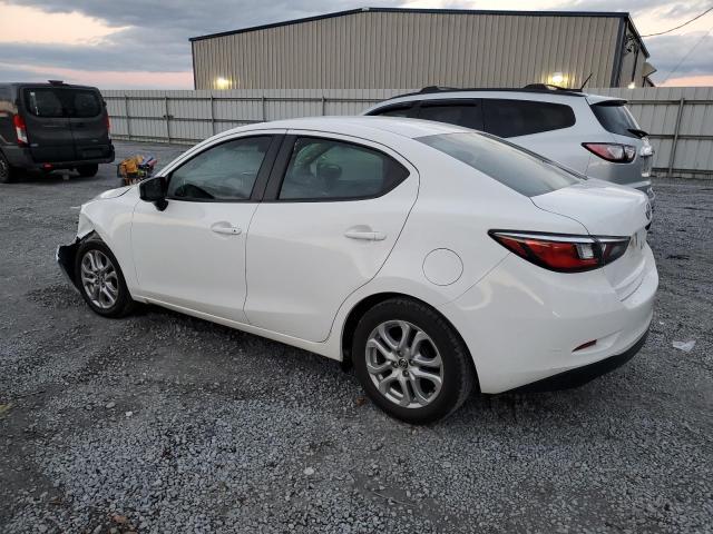 Obraz 2 z 2016 TOYOTA SCION IA  2016 z VIN 3MYDLBZV1GY104761