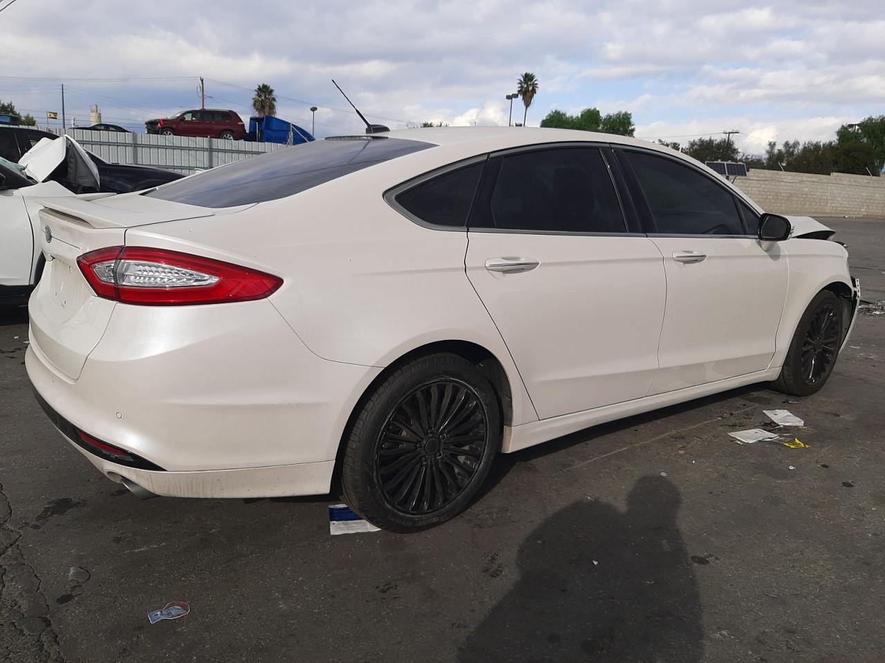 Image 3 of 2014 FORD FUSION TITANIUM HEV 2014 with VIN 3FA6P0RU4ER366245