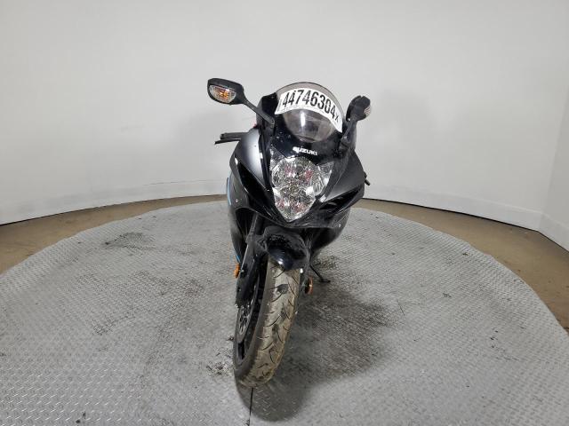 Изображение 2 2024 SUZUKI GSX-R600  2024 с VIN JS1GN7FA3R7100259