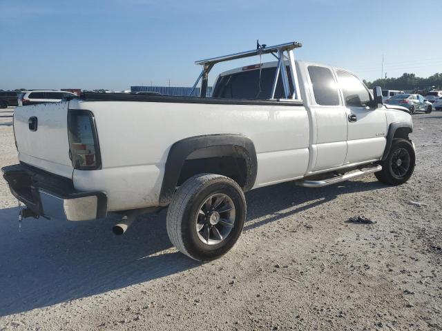 Image 3 of 2006 CHEVROLET SILVERADO C2500 HEAVY DUTY 2006 with VIN 1GCHC29U66E155305