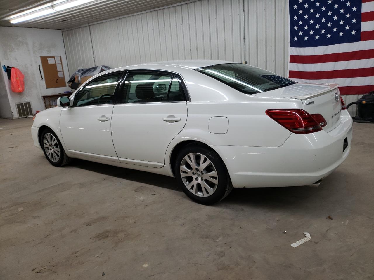 Obraz 2 z 2008 TOYOTA AVALON XL 2008 z VIN 4T1BK36B58U264005