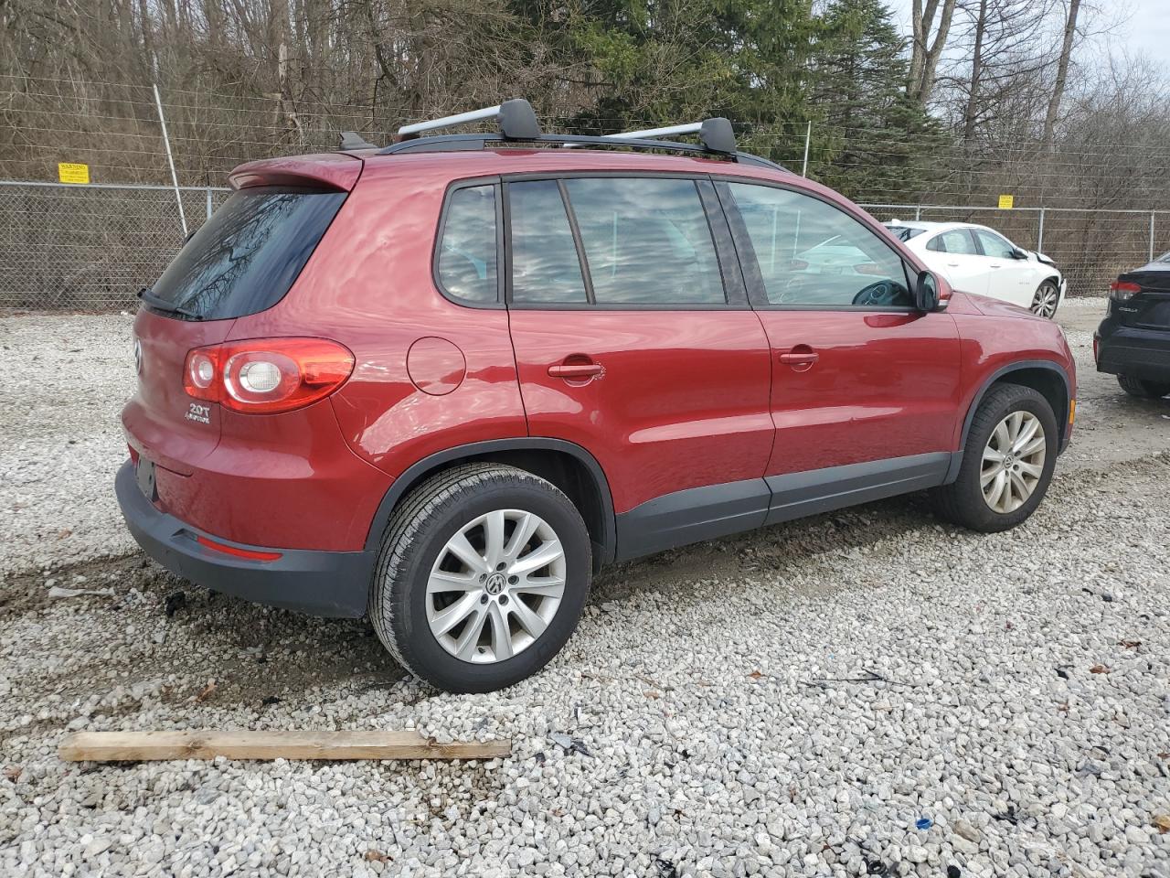 Obraz 3 z 2011 VOLKSWAGEN TIGUAN S 2011 z VIN WVGBV7AX2BW001418