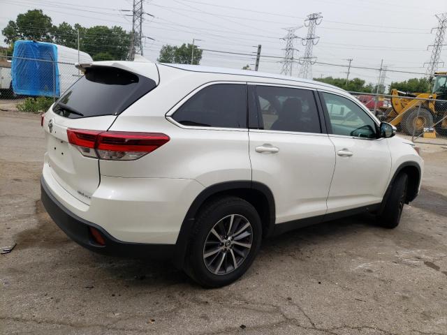 Изображение 3 2019 TOYOTA HIGHLANDER SE 2019 с VIN 5TDJZRFH2KS602930