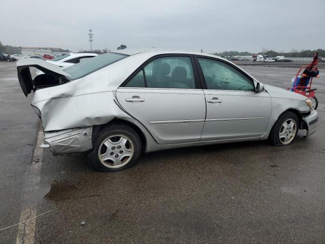 Image 3 of 2002 TOYOTA CAMRY LE 2002 with VIN 4T1BF32K52U016872