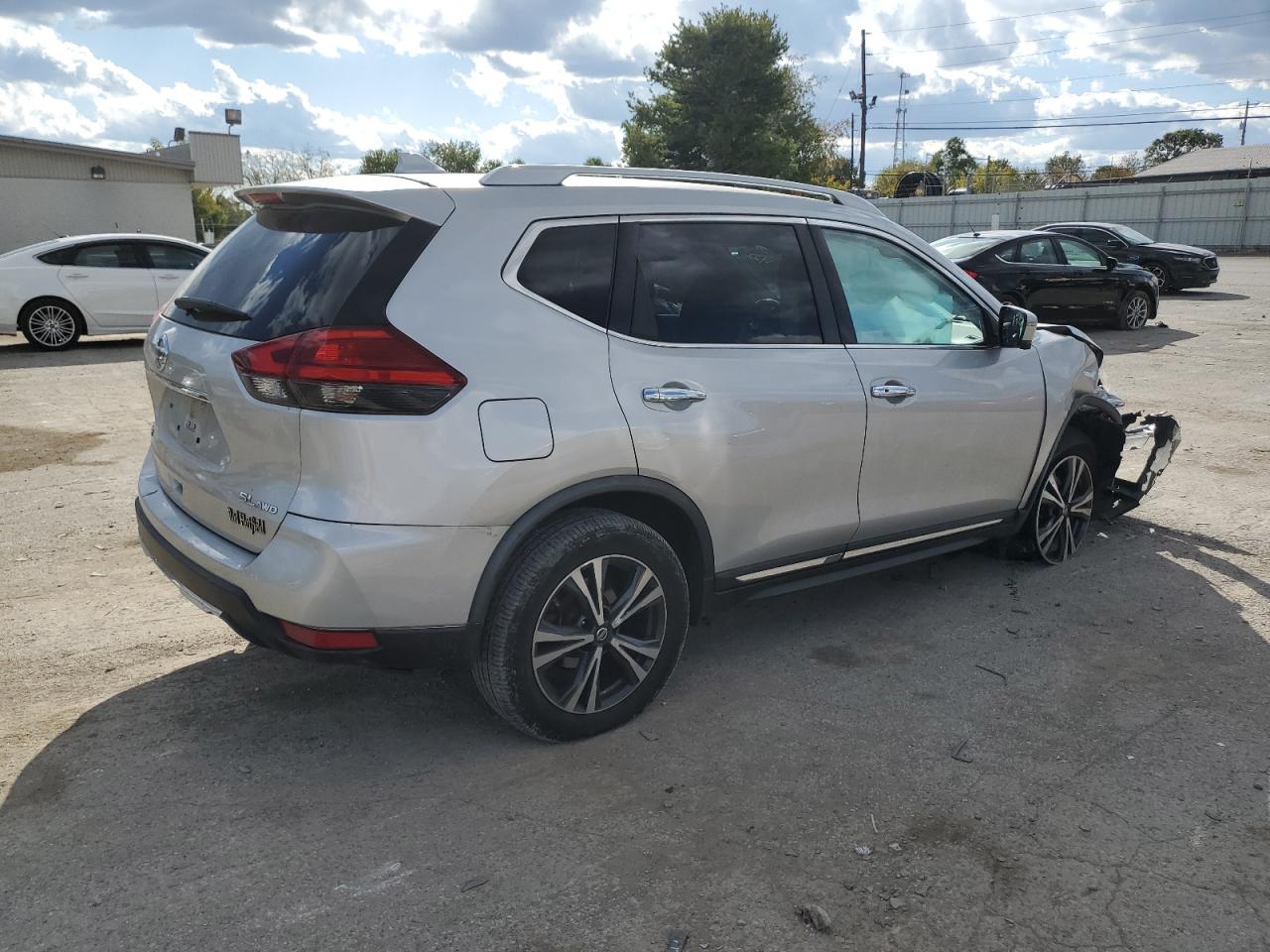 Image 3 of 2017 NISSAN ROGUE S 2017 with VIN JN8AT2MV2HW283592