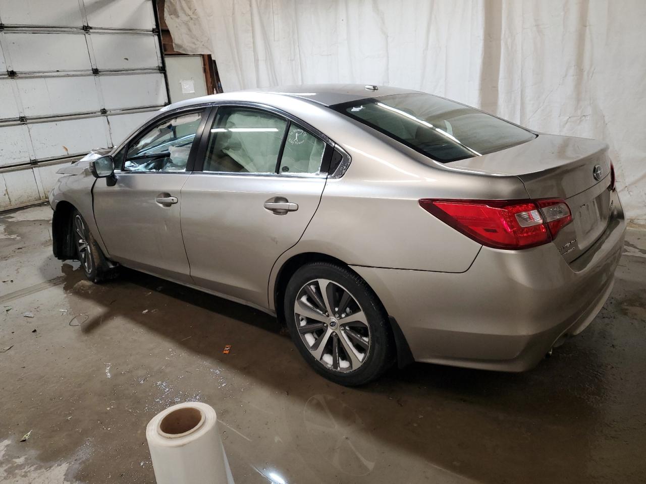 Obraz 2 z 2015 SUBARU LEGACY 2.5I LIMITED 2015 z VIN 4S3BNAN61F3035179