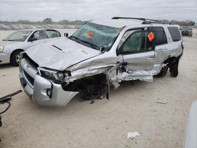 Image 1 of 2019 TOYOTA 4RUNNER SR5 2019 with VIN JTEBU5JR6K5695450