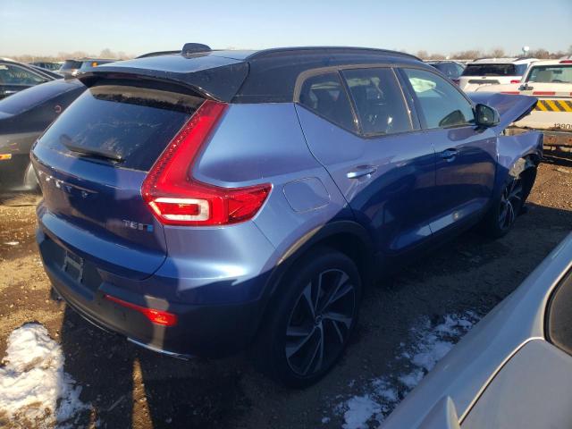 Image 3 of 2019 VOLVO XC40 T5 R-DESIGN 2019 with VIN YV4162UM4K2107603