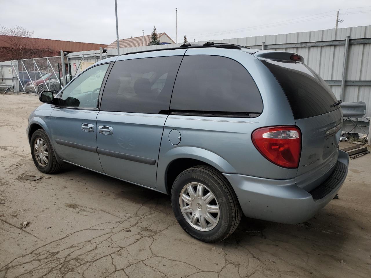Изображение 2 2006 CHRYSLER TOWN & COUNTRY  2006 с VIN 1A4GP45R76B584686
