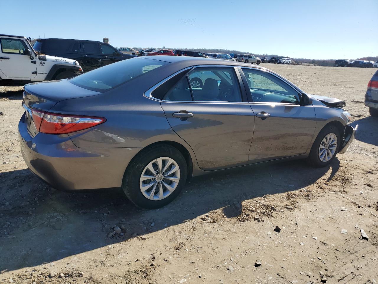 Изображение 3 2015 TOYOTA CAMRY LE 2015 с VIN 4T4BF1FK4FR504656