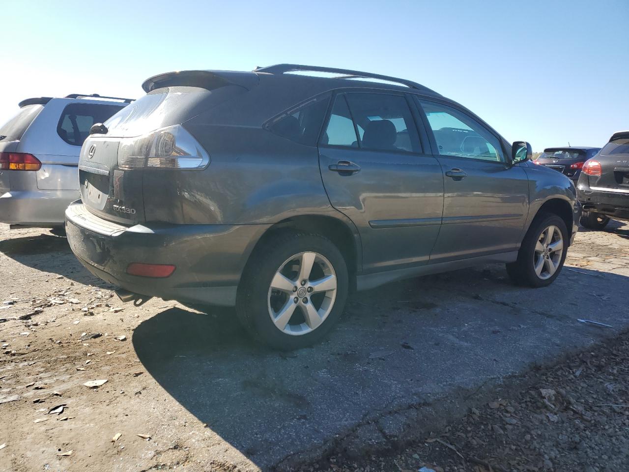 Изображение 3 2005 LEXUS RX 330 2005 с VIN 2T2HA31U35C043419