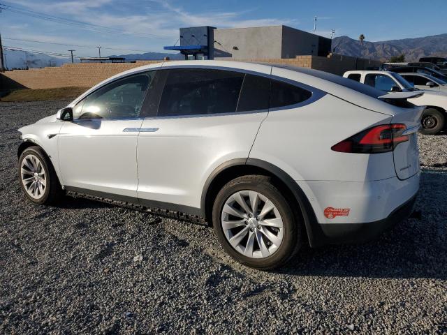 Изображение 2 2017 TESLA MODEL X  2017 с VIN 5YJXCDE26HF078870