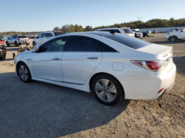 Image 2 of 2015 HYUNDAI SONATA HYBRID 2015 with VIN KMHEC4A41FA124279
