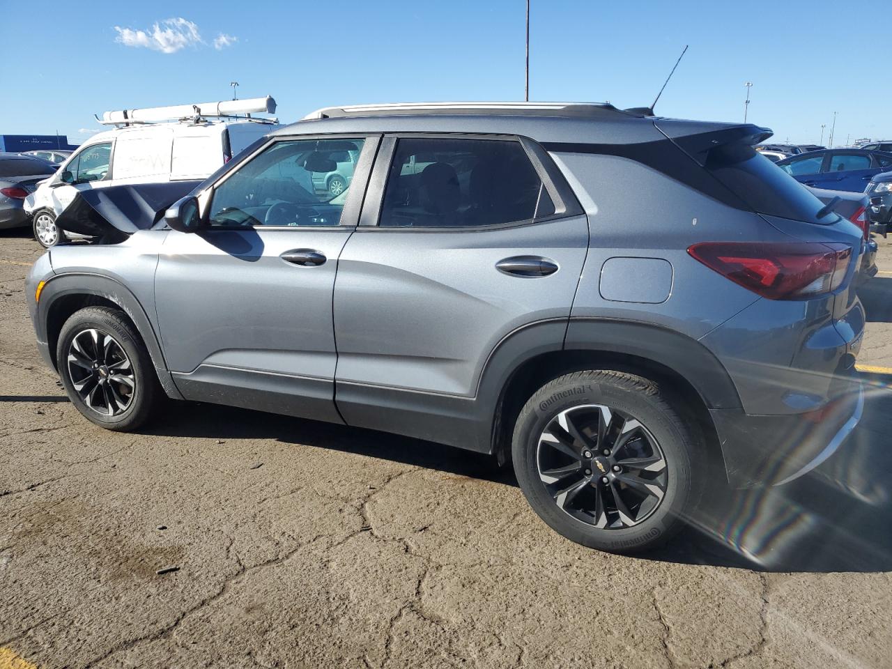 Obraz 2 z 2021 CHEVROLET TRAILBLAZER LT 2021 z VIN KL79MPSL5MB135199