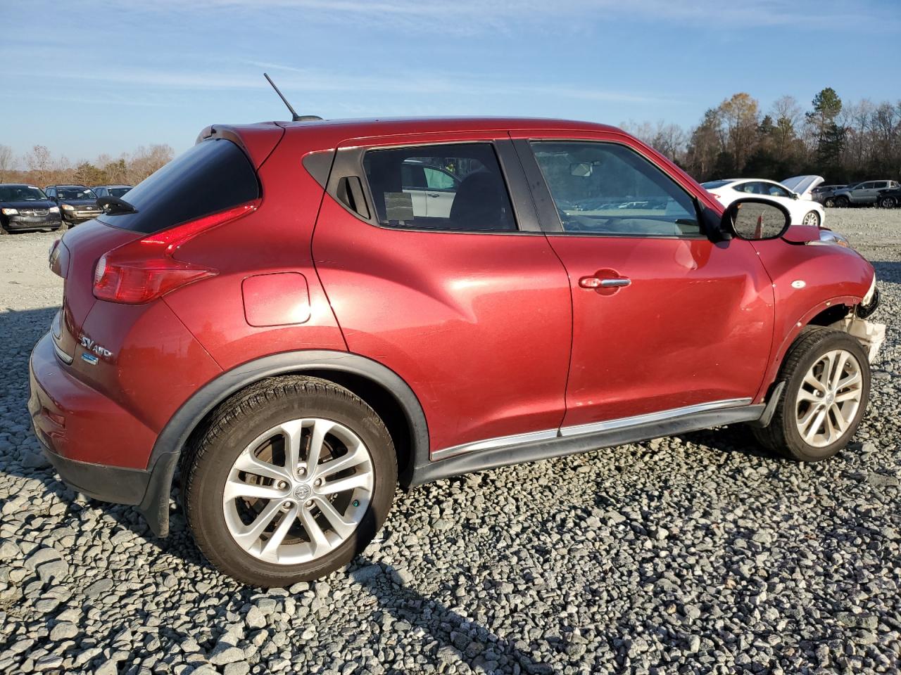 Image 3 of 2013 NISSAN JUKE S 2013 with VIN JN8AF5MV5DT211323