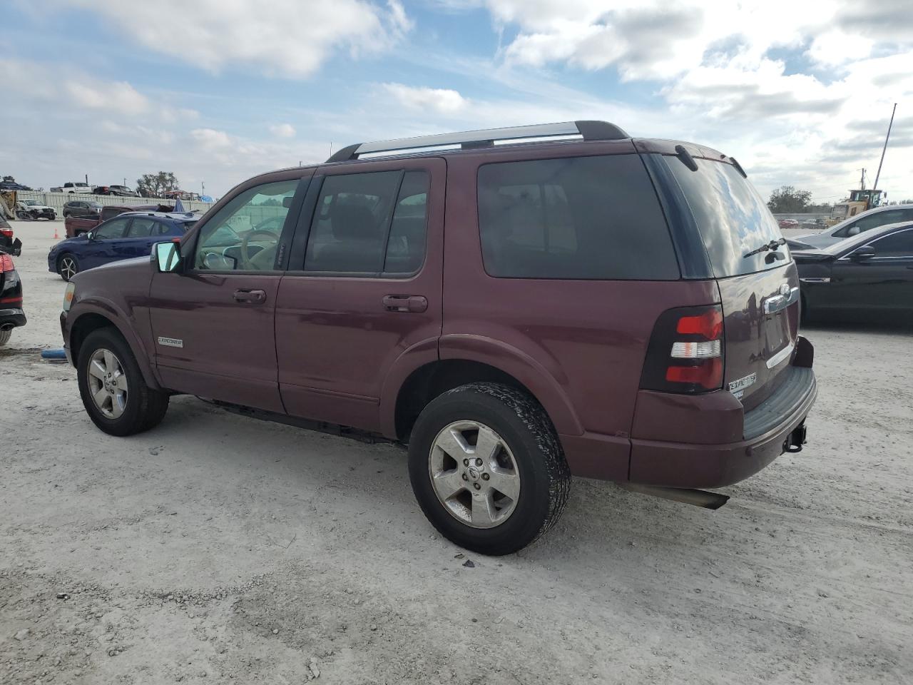 Изображение 2 2006 FORD EXPLORER LIMITED 2006 с VIN 1FMEU75896UB24363