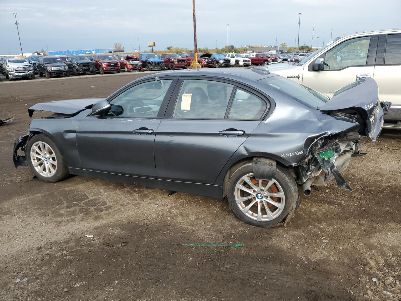 Obraz 2 z 2016 BMW 320 XI 2016 z VIN WBA8E5G53GNT95045