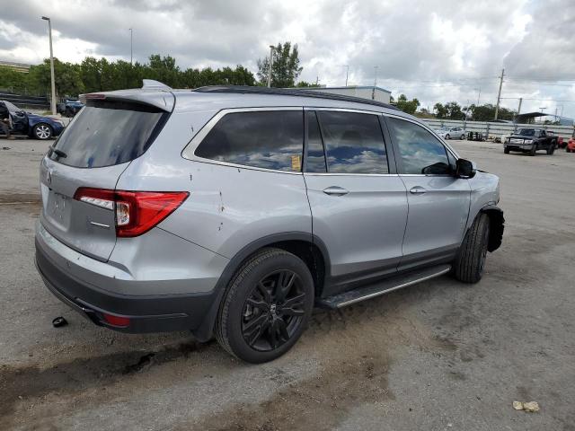 Obraz 3 z 2022 HONDA PILOT SE 2022 z VIN 5FNYF5H25NB030155