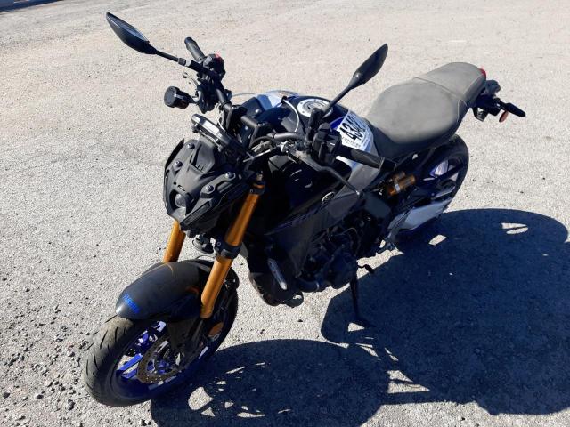 Obraz 2 z 2023 YAMAHA MT09 D 2023 z VIN JYARN72E5PA001140