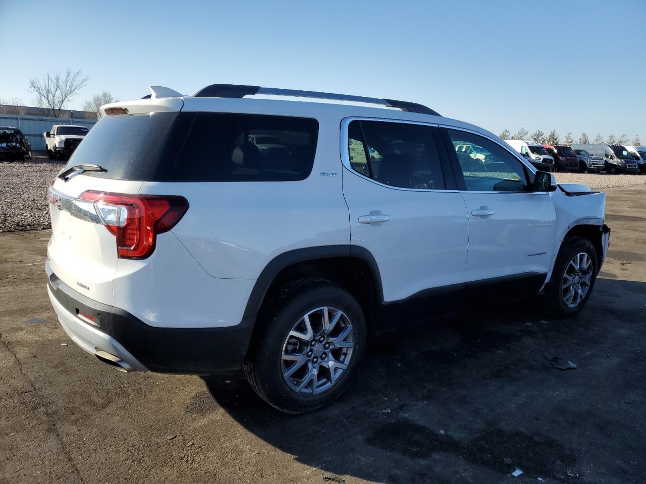 Image 3 of 2020 GMC ACADIA SLT 2020 with VIN 1GKKNUL44LZ201937