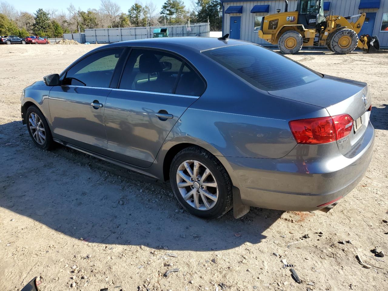 Image 2 of 2013 VOLKSWAGEN JETTA SE 2013 with VIN 3VWDX7AJ7DM387479