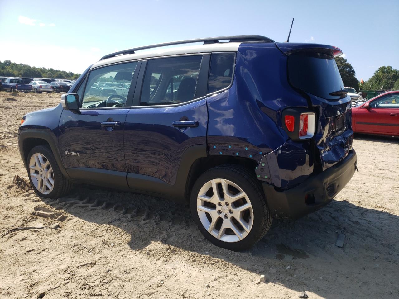 Изображение 2 2021 JEEP RENEGADE LATITUDE 2021 с VIN ZACNJDBBXMPM47876