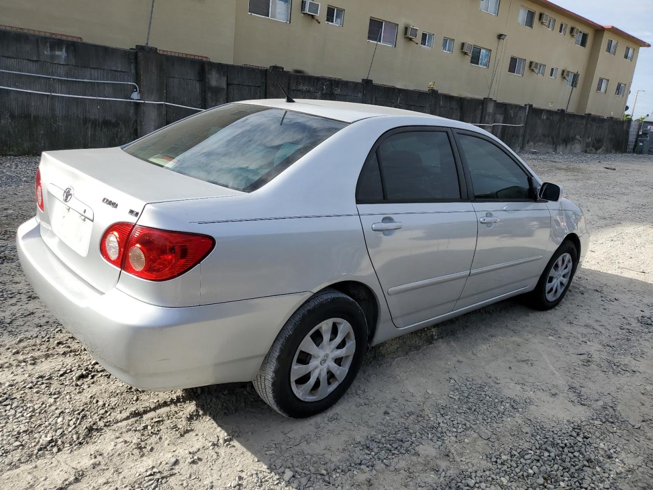 Image 3 of 2006 TOYOTA COROLLA CE 2006 with VIN JTDBR32E160087683