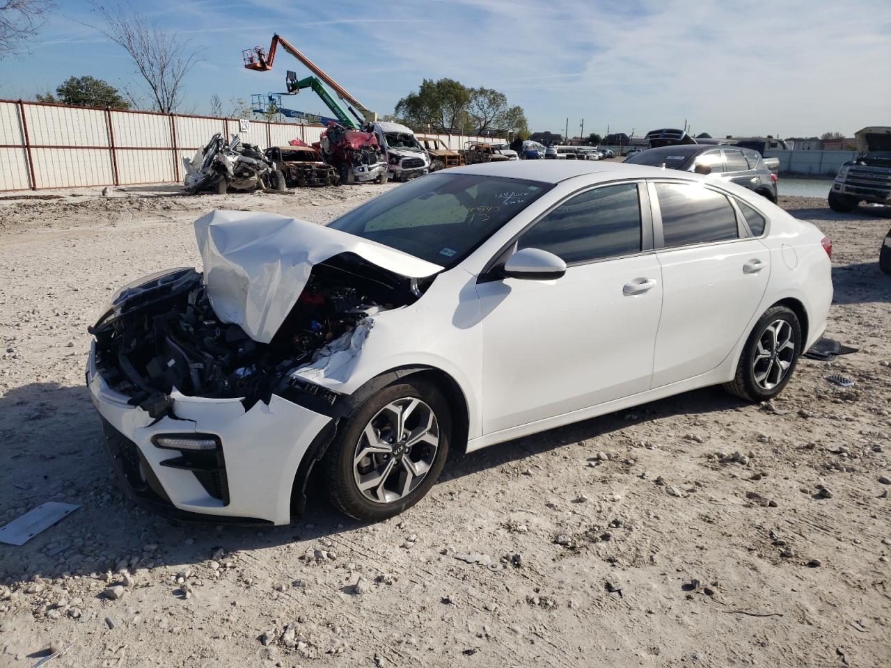 Obraz 1 z 2019 KIA FORTE FE 2019 z VIN 3KPF24ADXKE128673