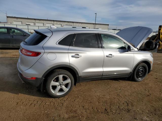 Изображение 3 2017 LINCOLN MKC PREMIERE 2017 с VIN 5LMCJ1D98HUL19071