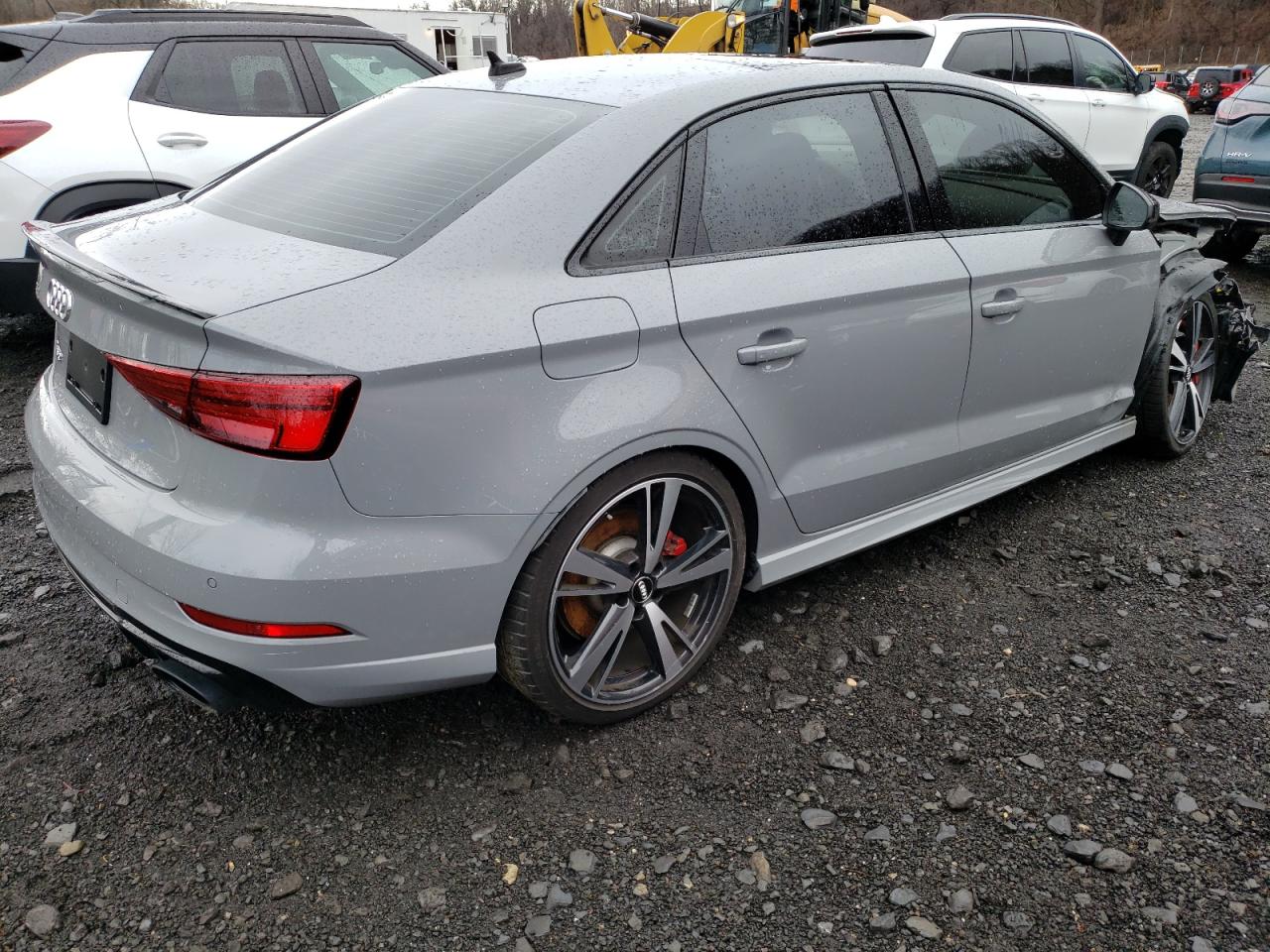 Изображение 3 2019 AUDI RS3  2019 с VIN WUABWGFF7KA900471
