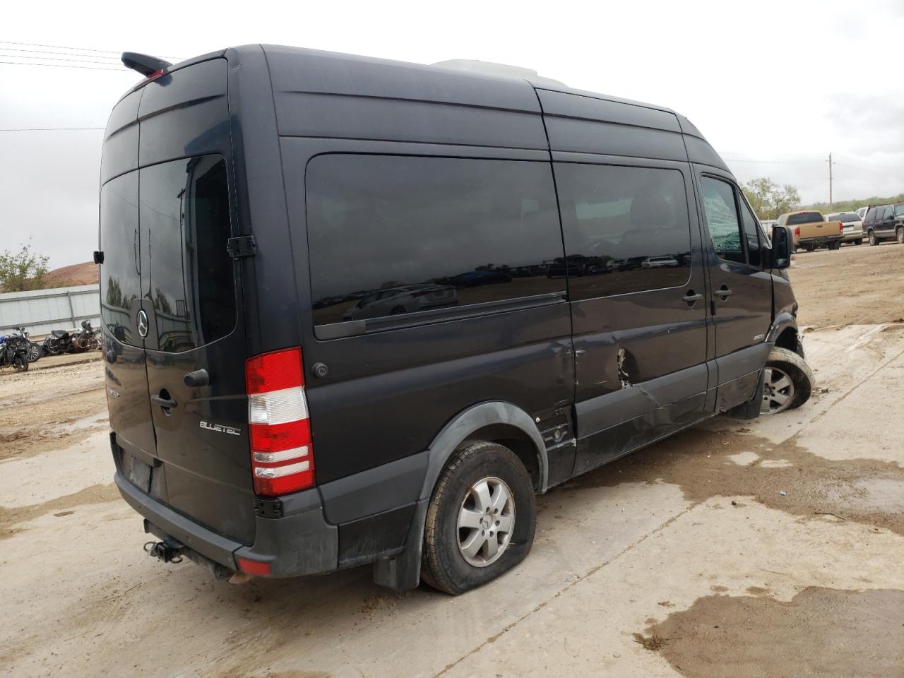 Obraz 3 z 2016 MERCEDES-BENZ SPRINTER 2500 2016 z VIN 8BRPE7CD5GE132254
