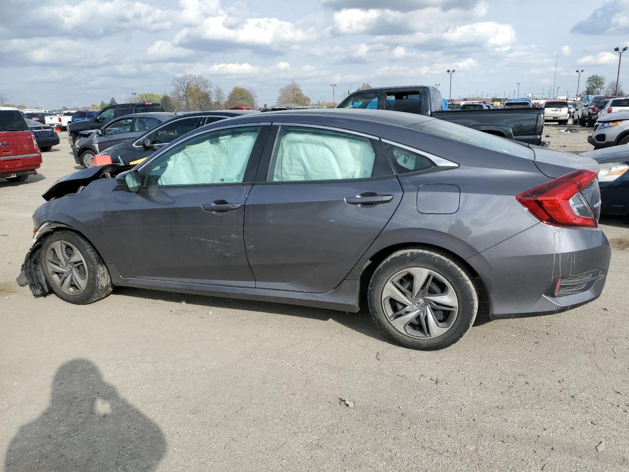 Изображение 2 2019 HONDA CIVIC LX 2019 с VIN 2HGFC2F61KH545021